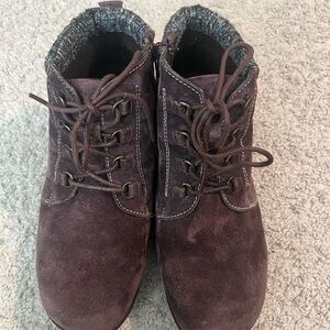 Propet Brown Suede Ankle Boots Womens 7 Lace Up Side Zip Comfort